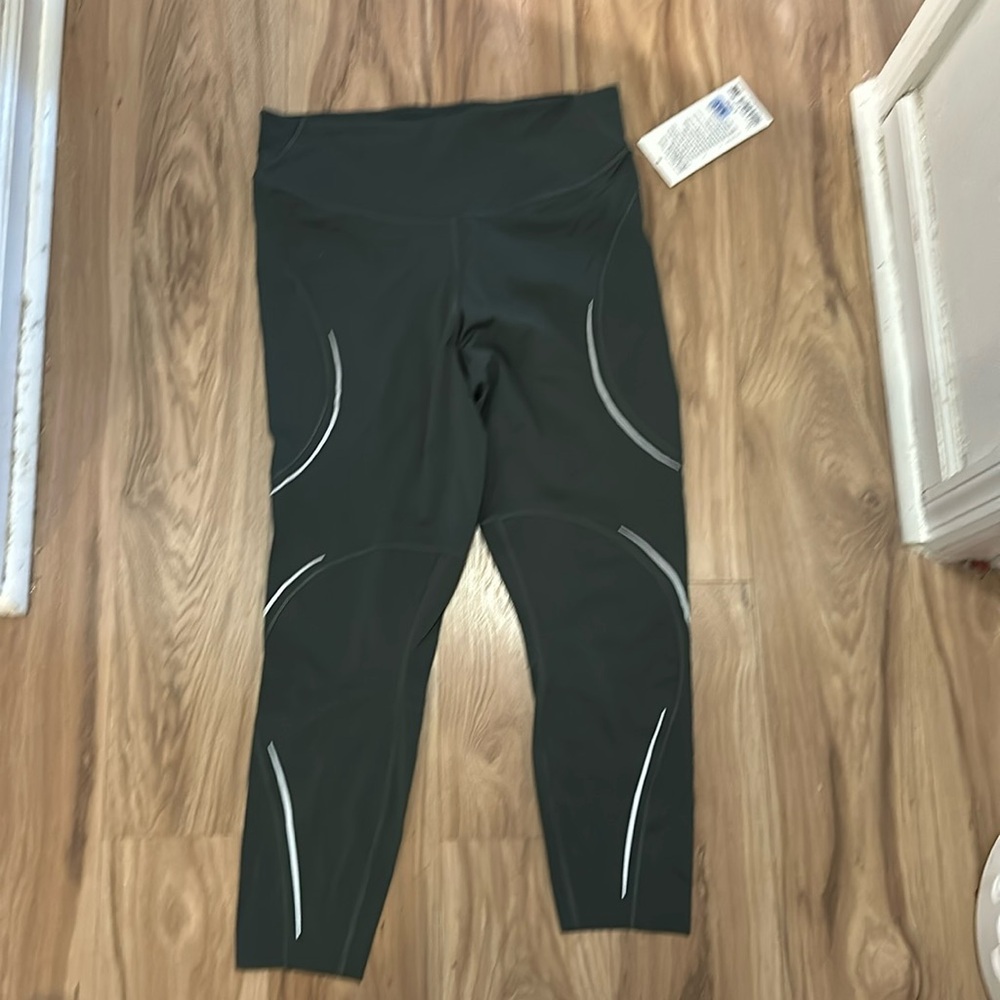 Lululemon Base pace pants HR tight 25” Reflective Size 12